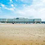Seaview 3 Bedr Apartment - 8P - Oostende - Type Antwerpen85 - Frontal Seaview, Situated At The Beach