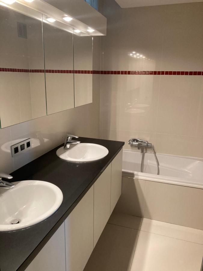 Seaview 3 Bedr - 8p - - Type Antwerpen85 - Frontal Seaview, Situated At The Appartement Ostende