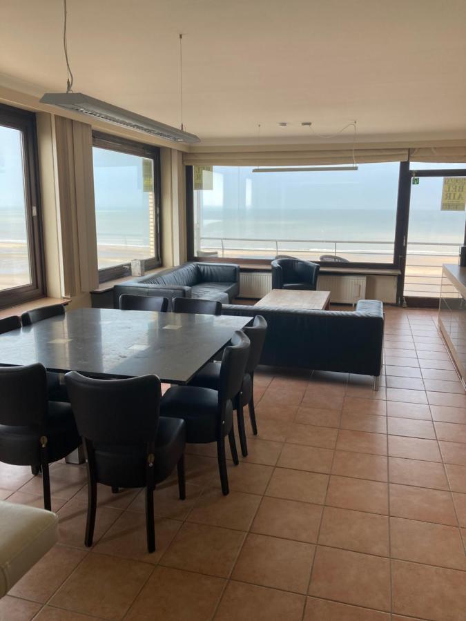 Seaview 3 Bedr - 8p - - Type Antwerpen85 - Frontal Seaview, Situated At The Ostende