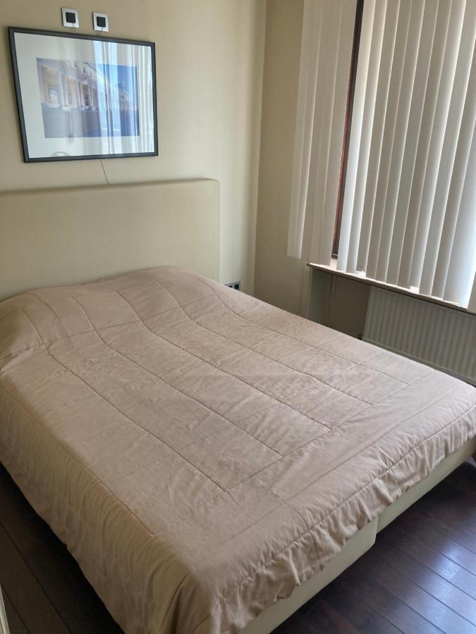 Appartement Seaview 3 Bedr - 8p - - Type Antwerpen85 - Frontal Seaview, Situated At The Ostende